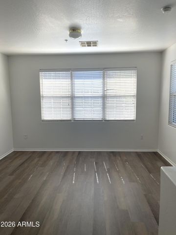 2244 E Huntington Drive, Phoenix, AZ 85040