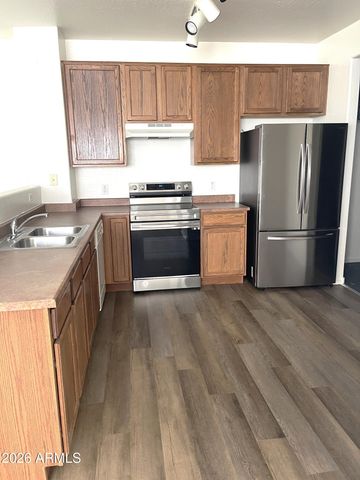 2244 E Huntington Drive, Phoenix, AZ 85040