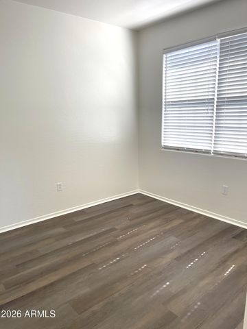 2244 E Huntington Drive, Phoenix, AZ 85040
