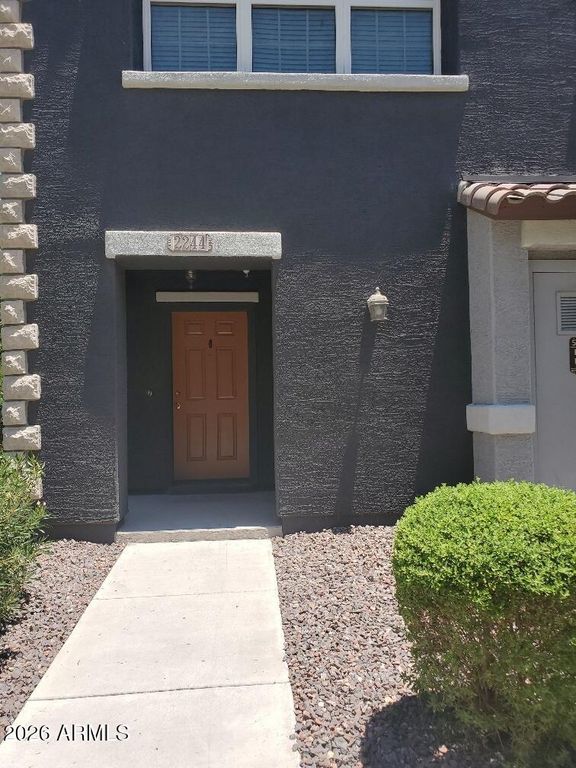 2244 E Huntington Drive, Phoenix, AZ 85040