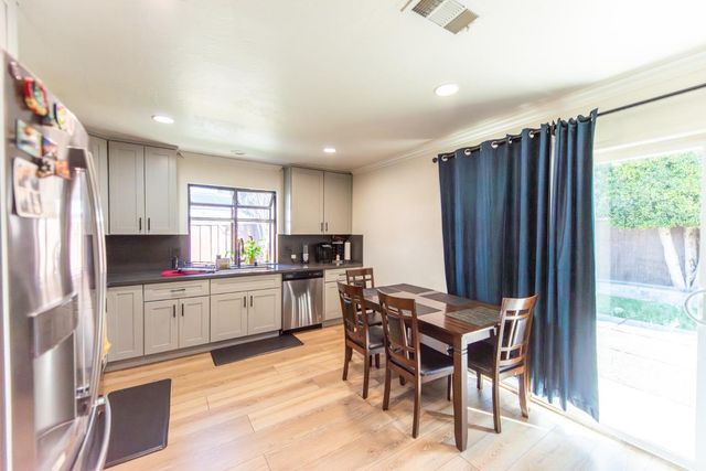 5798 Ribchester, San Jose, CA 95123