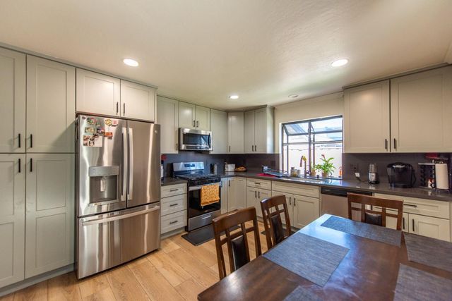 5798 Ribchester, San Jose, CA 95123