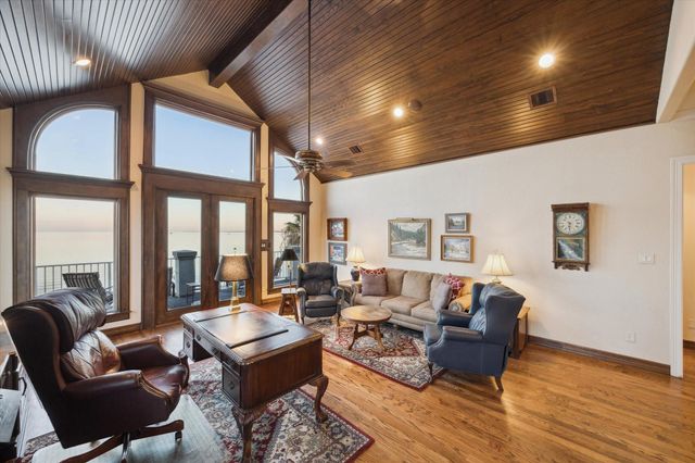 1406 Todville Road, Seabrook, TX 77586