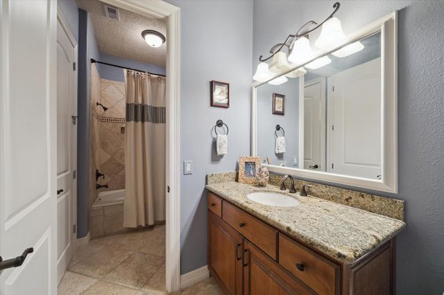 1406 Todville Road, Seabrook, TX 77586