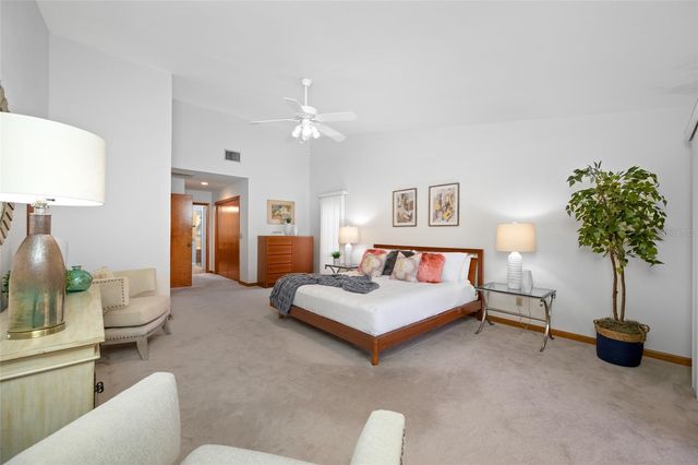 9807 COMPASS POINT WAY, Tampa, FL 33615