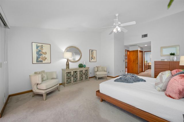 9807 COMPASS POINT WAY, Tampa, FL 33615