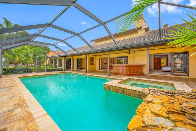 9807 COMPASS POINT WAY, Tampa, FL 33615