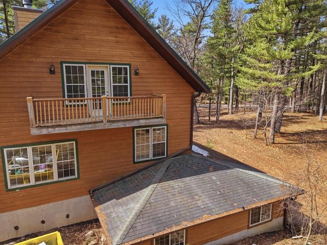 N3908 Deer Path, Hancock, WI 54943