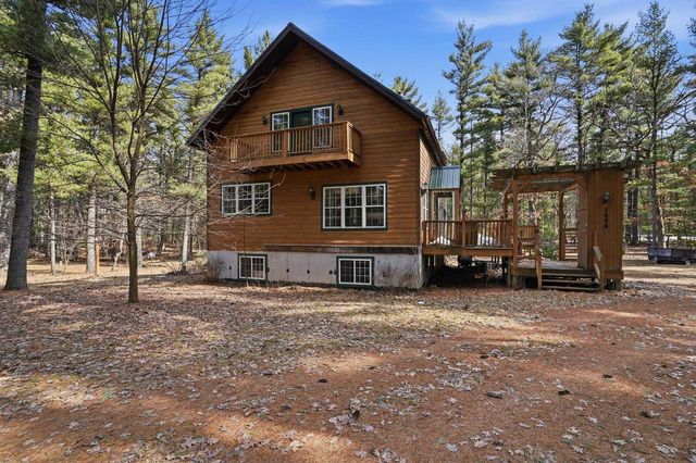 N3908 Deer Path, Hancock, WI 54943