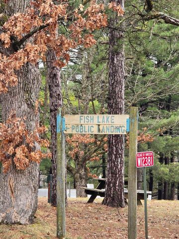 N3908 Deer Path, Hancock, WI 54943