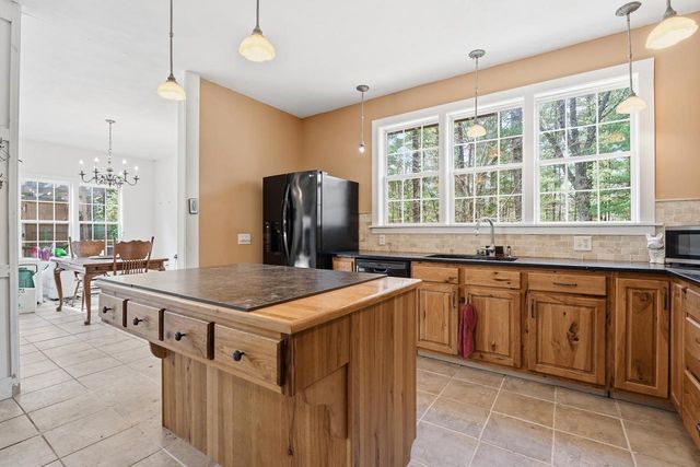 N3908 Deer Path, Hancock, WI 54943