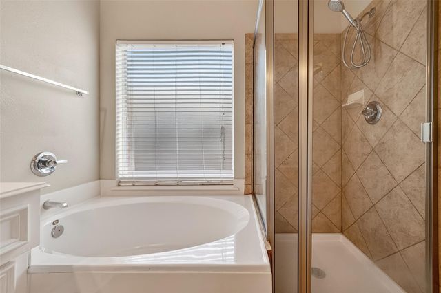 2114 Thorn Berry Creek Lane, Katy, TX 77449