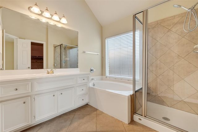 2114 Thorn Berry Creek Lane, Katy, TX 77449