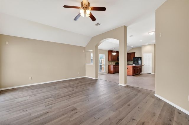 2114 Thorn Berry Creek Lane, Katy, TX 77449
