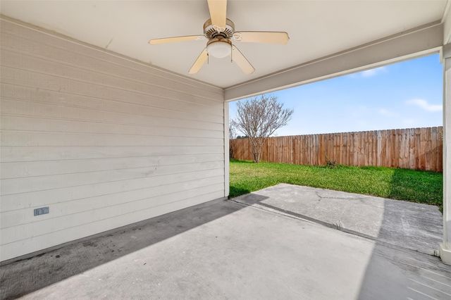 2114 Thorn Berry Creek Lane, Katy, TX 77449