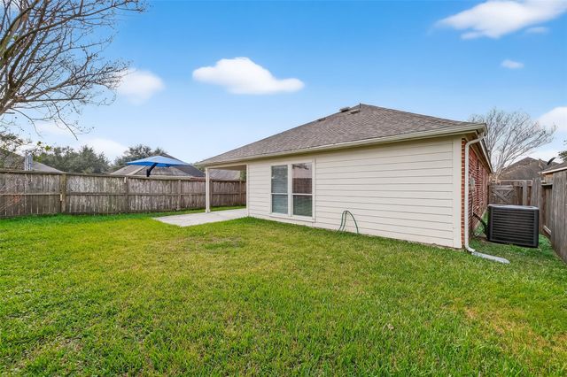 2114 Thorn Berry Creek Lane, Katy, TX 77449