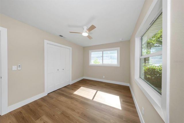 8017 31ST AVENUE N, St Petersburg, FL 33710