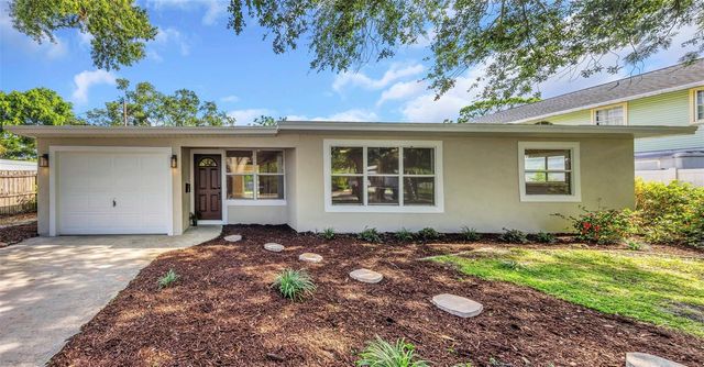 8017 31ST AVENUE N, St Petersburg, FL 33710