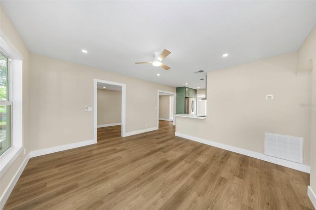 8017 31ST AVENUE N, St Petersburg, FL 33710