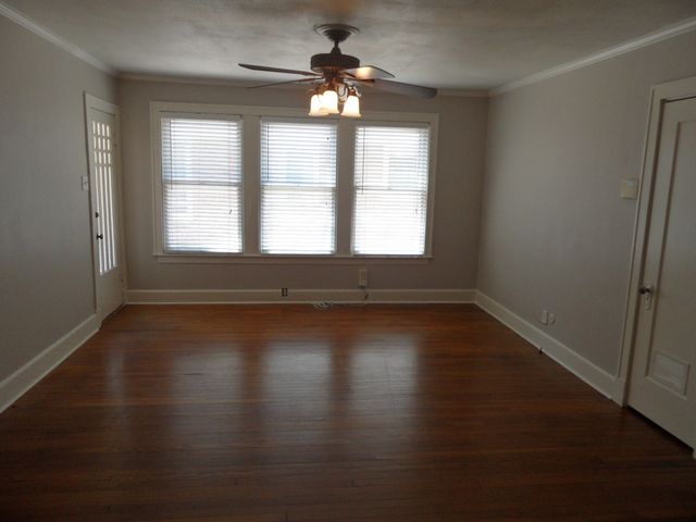 1523 Hollywood Avenue, Dallas, TX 75208