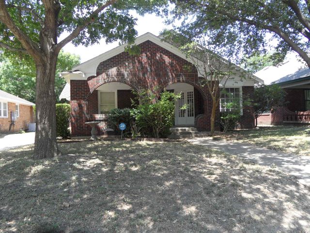 1523 Hollywood Avenue, Dallas, TX 75208