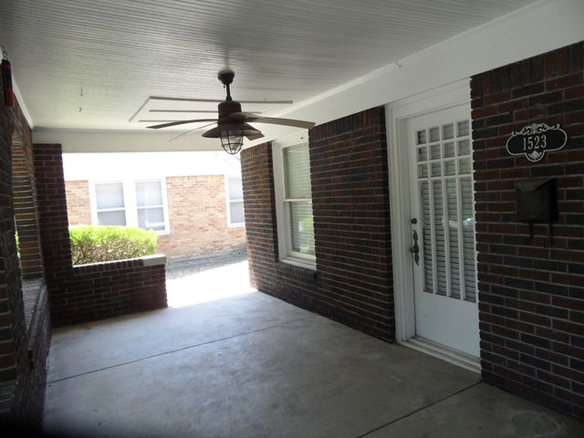 1523 Hollywood Avenue, Dallas, TX 75208
