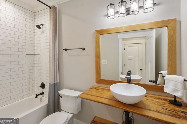 109 River Forest Drive, Forsyth, GA 31029