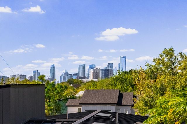 2204 E 13th ST A, Austin, TX 78702