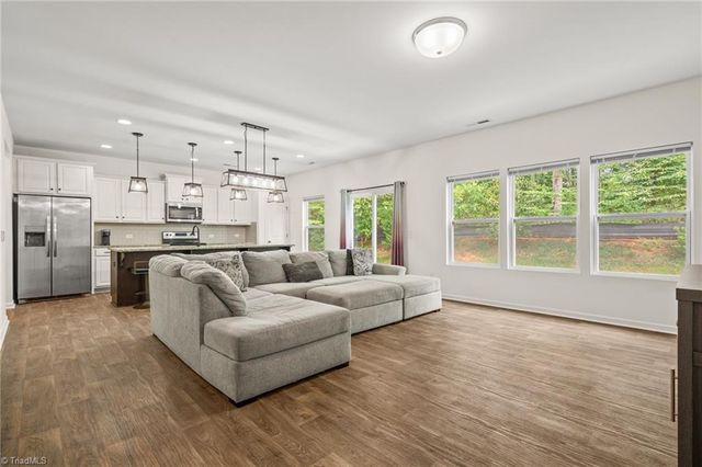 4745 Wesmar Court, Pfafftown, NC 27040