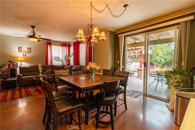 970 Riverview Circle, Corona, CA 92881