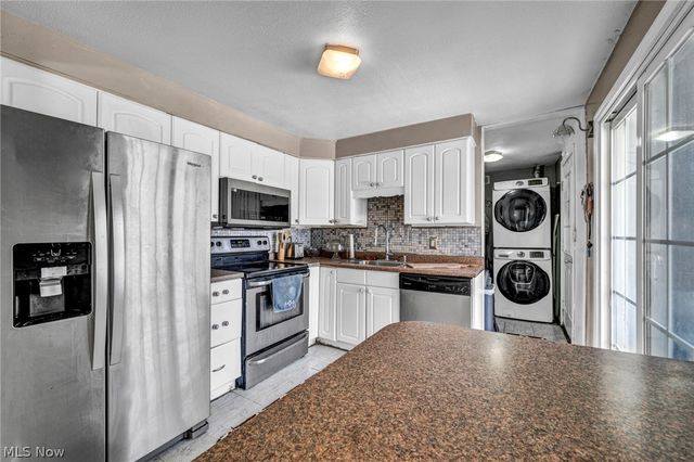 9148 Coventry Drive, Northfield, OH 44067