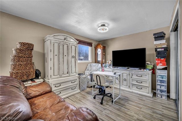 9148 Coventry Drive, Northfield, OH 44067