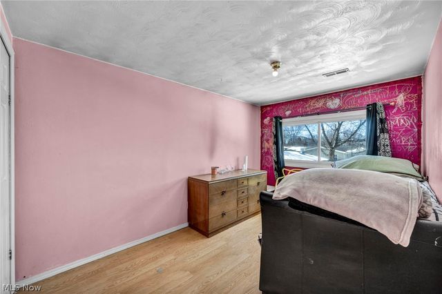 9148 Coventry Drive, Northfield, OH 44067