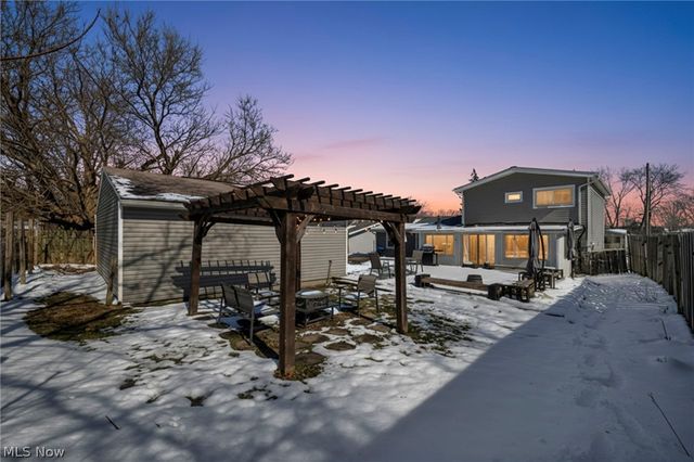 9148 Coventry Drive, Northfield, OH 44067