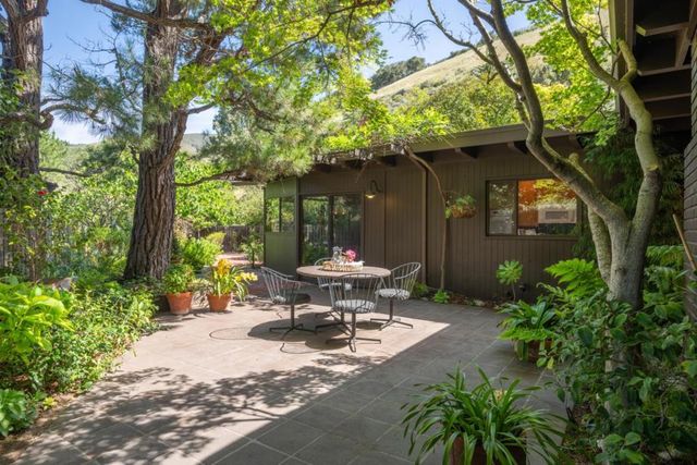46 Middle Canyon Road, Carmel Valley, CA 93924