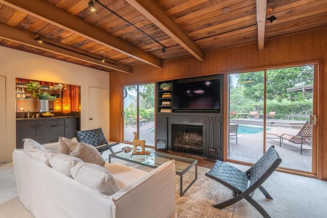46 Middle Canyon Road, Carmel Valley, CA 93924