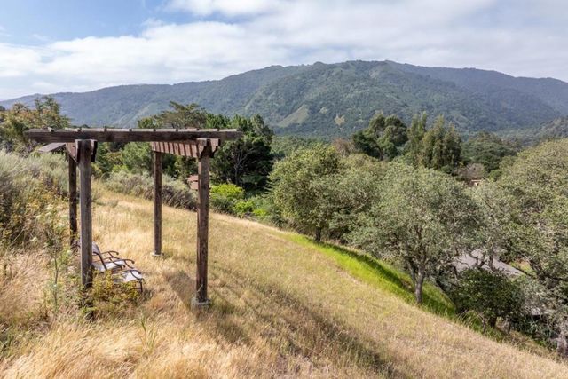 46 Middle Canyon Road, Carmel Valley, CA 93924