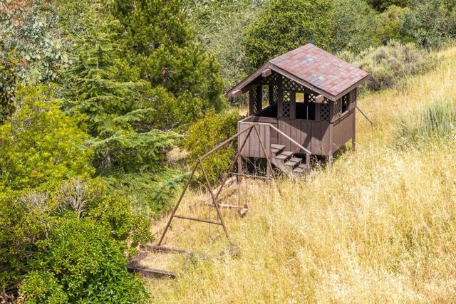 46 Middle Canyon Road, Carmel Valley, CA 93924