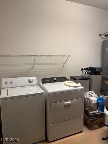 1882 Redwood Valley Street, Henderson, NV 89052