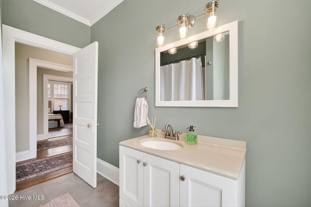 907 Broad Street W, Wilson, NC 27893