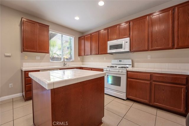31010 Sedona Street, Lake Elsinore, CA 92530