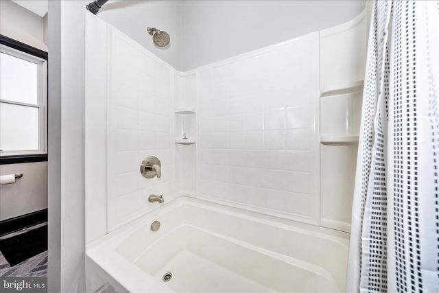 519 SUMMIT AVE, Hagerstown, MD 21740