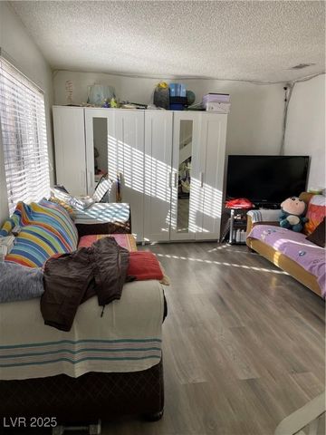 4017 EDGEFORD Place, Las Vegas, NV 89102