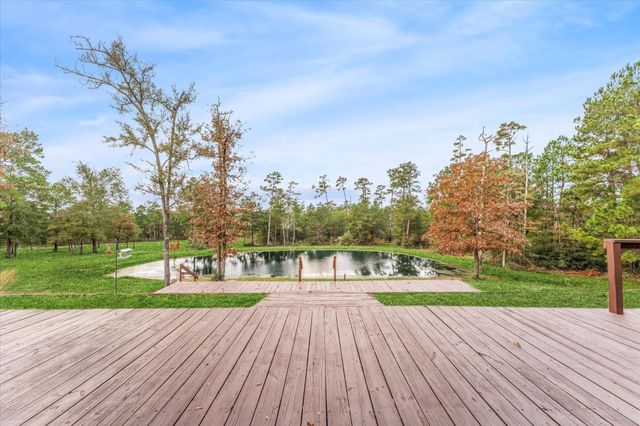 114 Fm 3179 Road, Huntsville, TX 77340