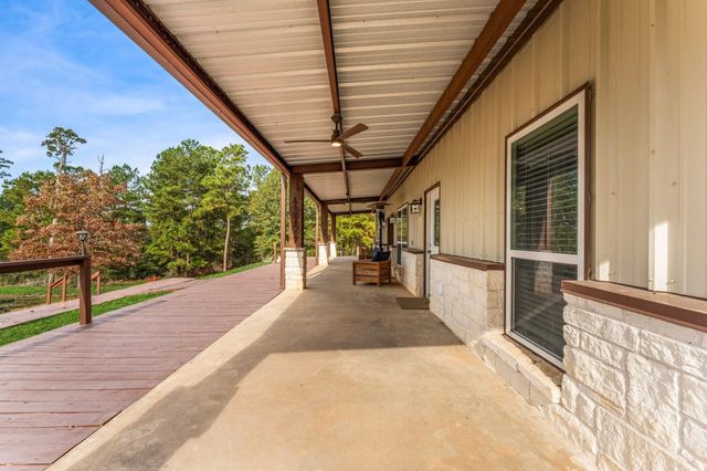 114 Fm 3179 Road, Huntsville, TX 77340