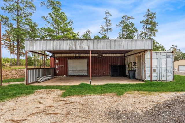 114 Fm 3179 Road, Huntsville, TX 77340