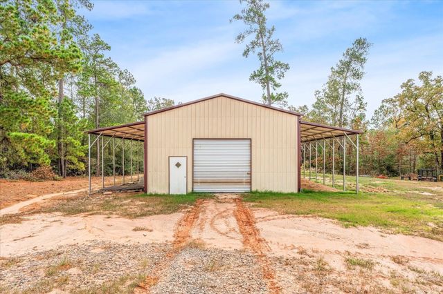 114 Fm 3179 Road, Huntsville, TX 77340