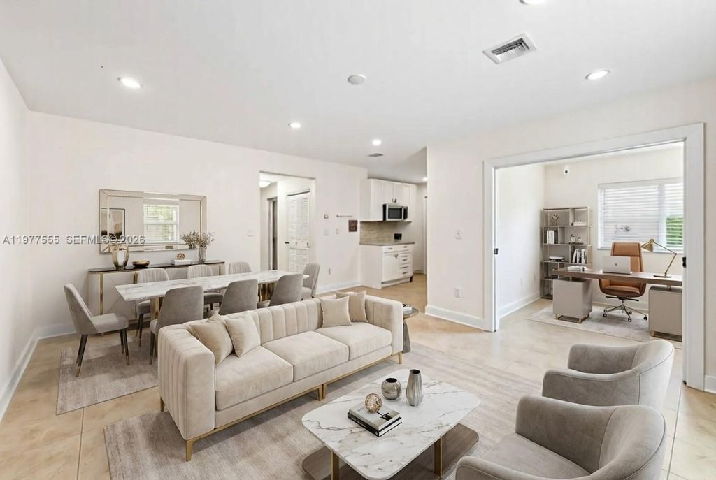 1601 Bay Rd 4, Miami Beach, FL 33139