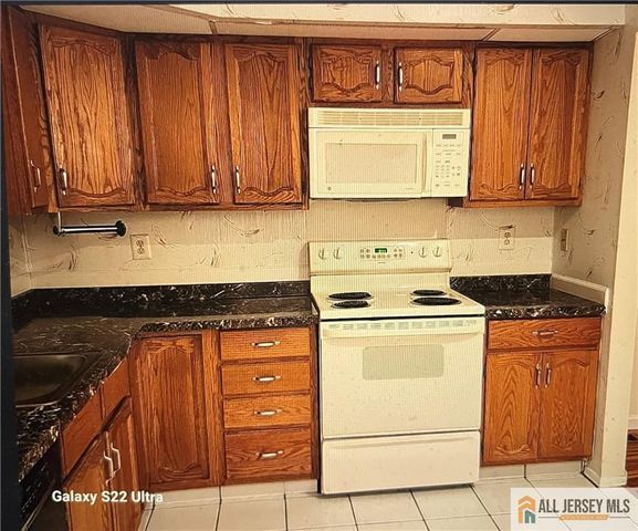 126 Concordia Circle 126A, Monroe, NJ 08831