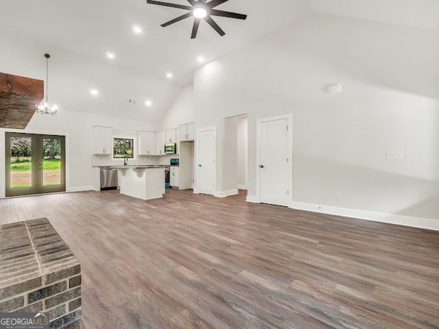 206 McKneely Road, Milner, GA 30257